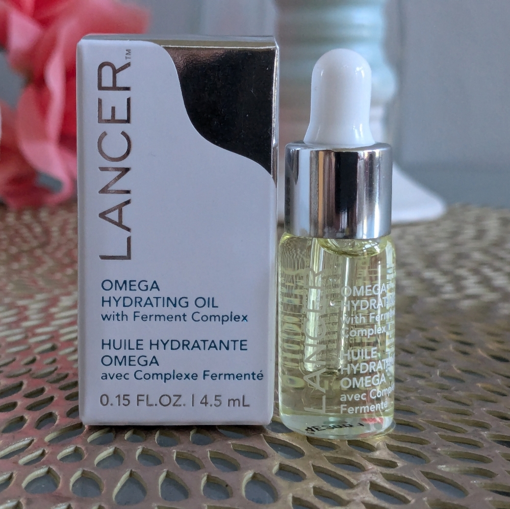 Lancer omega hydrating oil